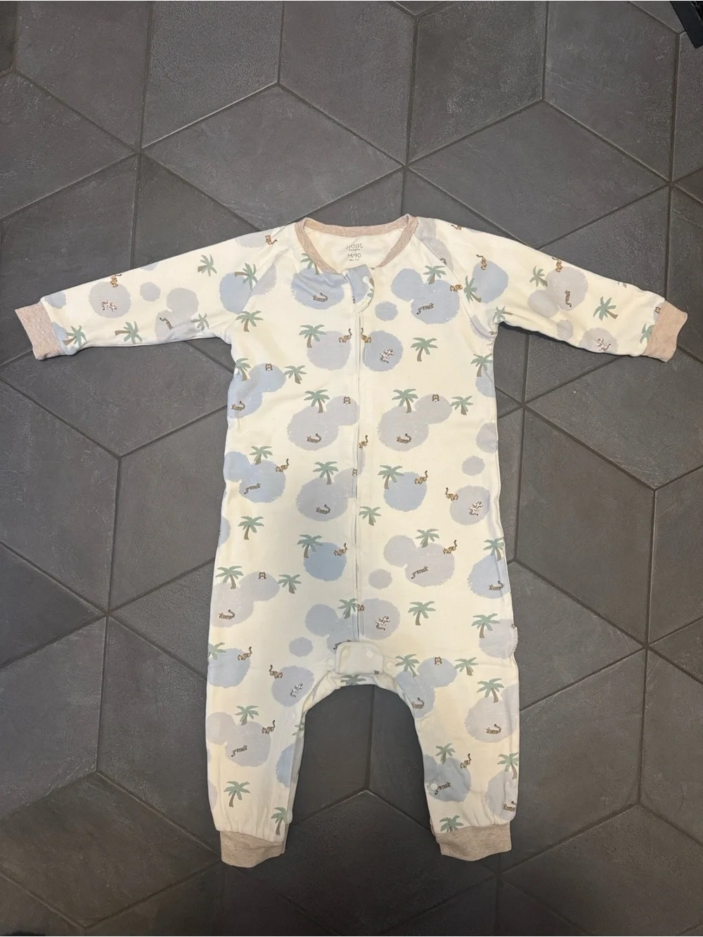 NWOT Nest Designs Tiger & Palm Tree Footless Sleeper Size 2.0 TOG (18M-2.5T)